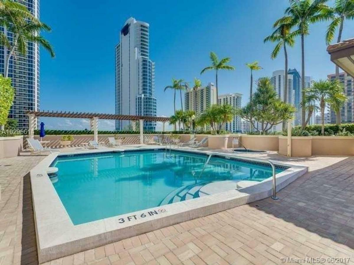 Stylish Modern 2Bd/2Bth Apt. Min To Beach Miami Beach Exteriér fotografie